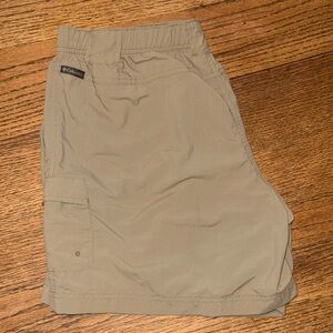 Columbia hiking Shorts Women khaki Medium